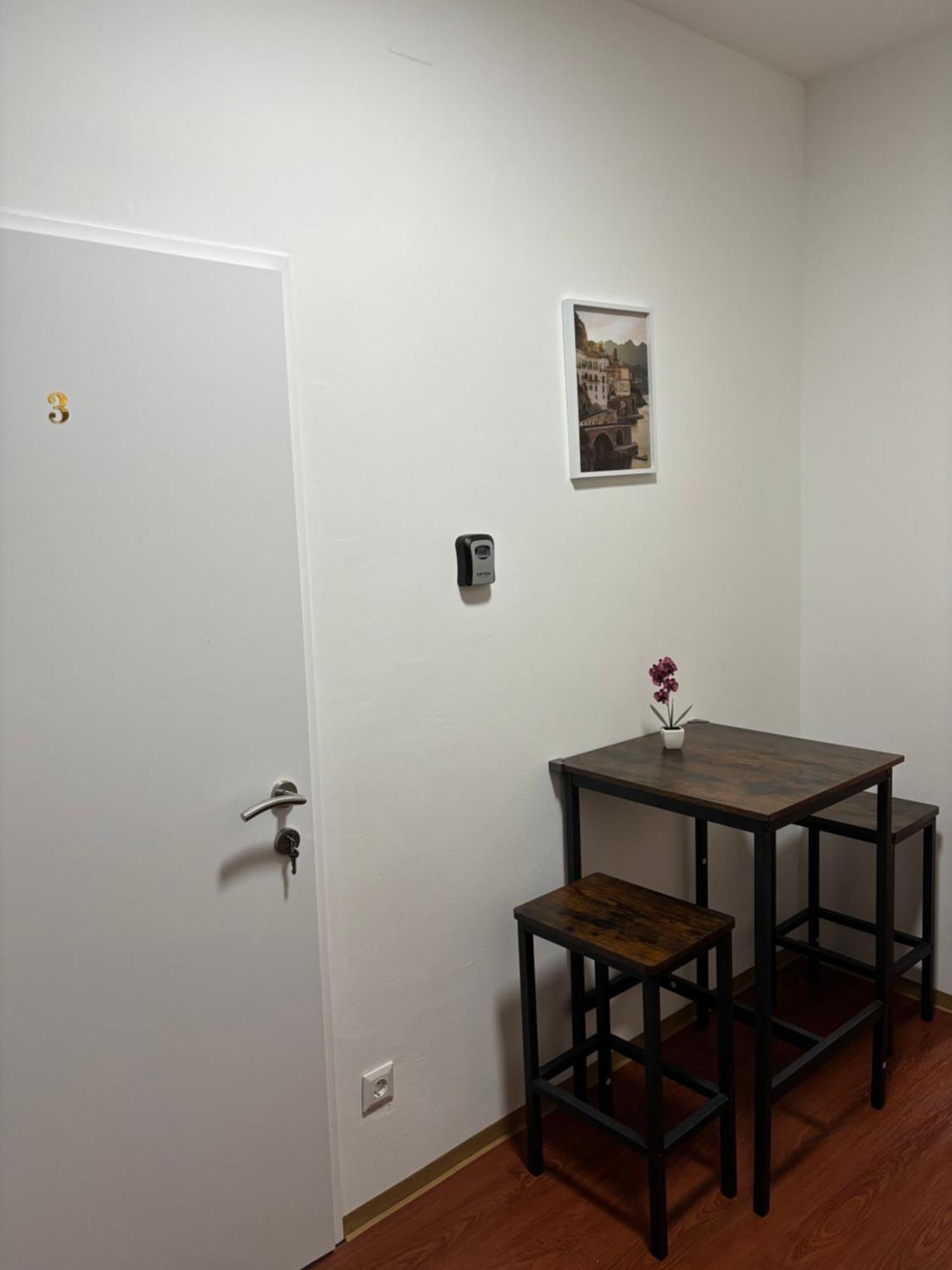 Anda City Rooms Wina Bagian luar foto